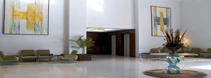 115/The Metropole Hotel - Ahmedabad 02.jpg